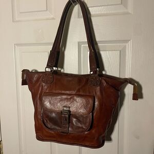 Noonday Collection made in India Rustic 
Leather shoulder bag rustic hardware.